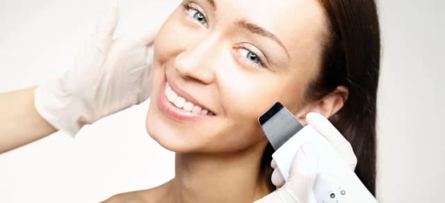 Peeling kawitacyjny na czym polega i jakie ma korzyści dla skóry Peeling kawitacyjny na czym polega i jakie ma korzyści dla skóry